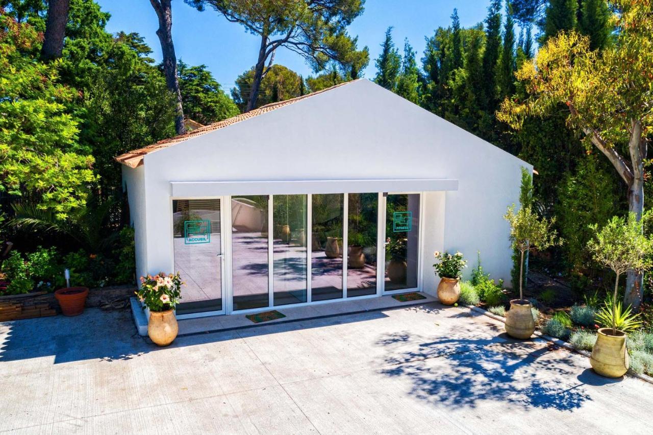 Villa Catleya Appart Hotel Saint-Raphaël المظهر الخارجي الصورة